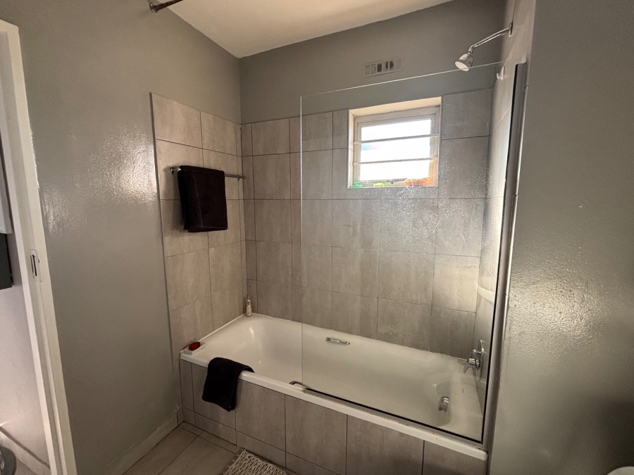 2 Bedroom Property for Sale in Raceway Free State